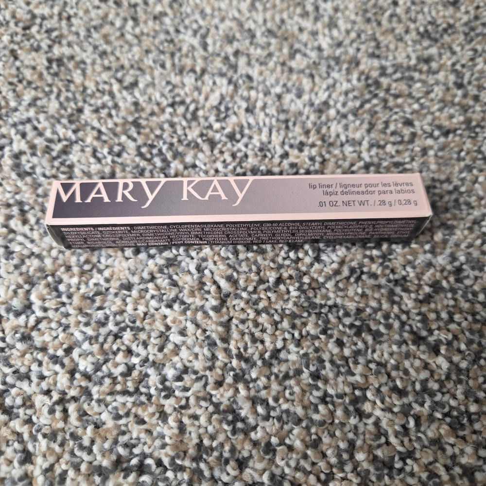 Mary Kay Lip Liner Neutral 048445 New in Box .01 oz Precise Definition